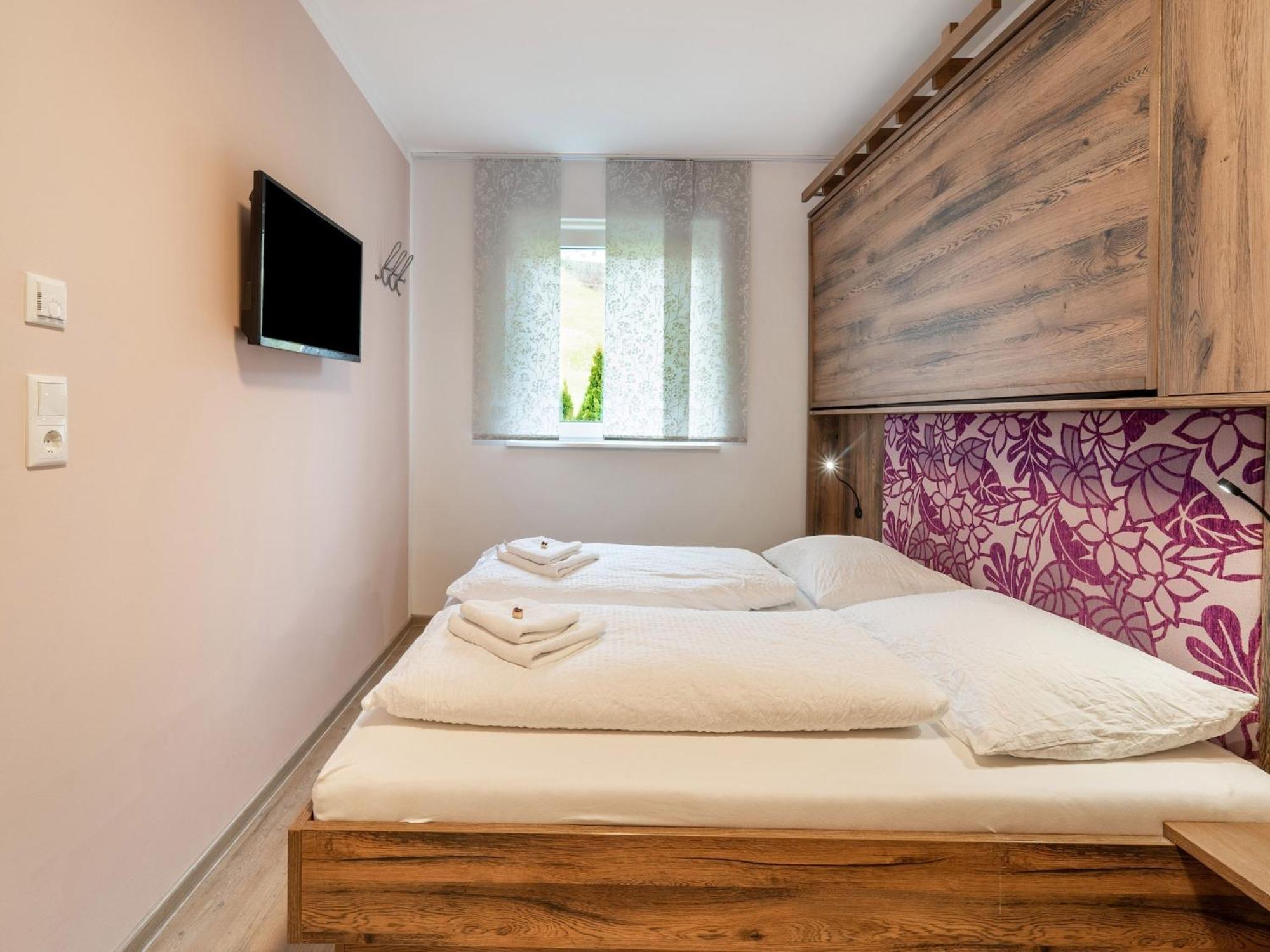 Large Apartment In Sankt Georgen With Balcony Furstau Exterior photo